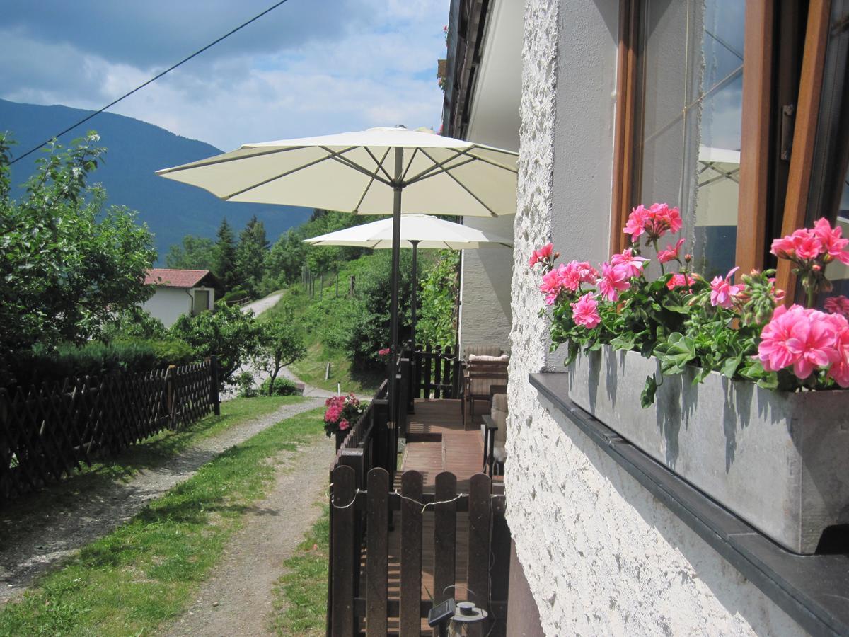 Chalet Catton Two Bedroom Appartement Near Bad Kleinkirchheim Radenthein Exteriör bild